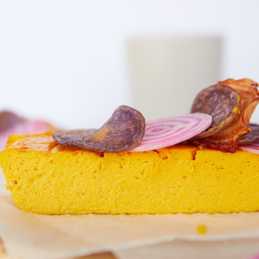 Mon panier de saveurs - Flan de potimarron et chips de pomme de terre et betterave